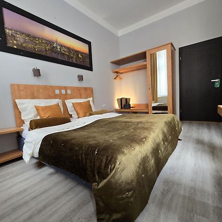 City Hotel Storch Кёльн Экстерьер фото