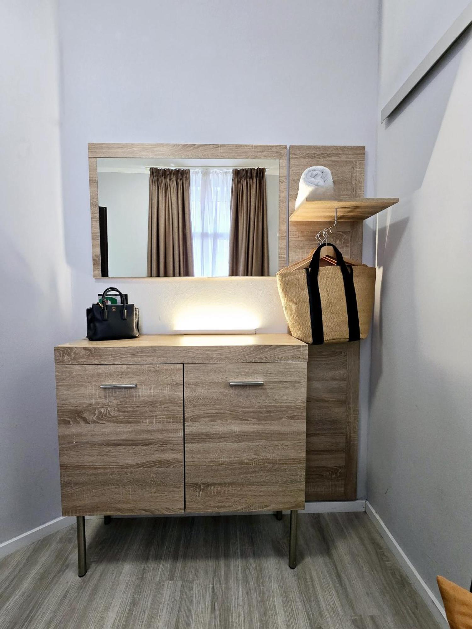 City Hotel Storch Кёльн Экстерьер фото