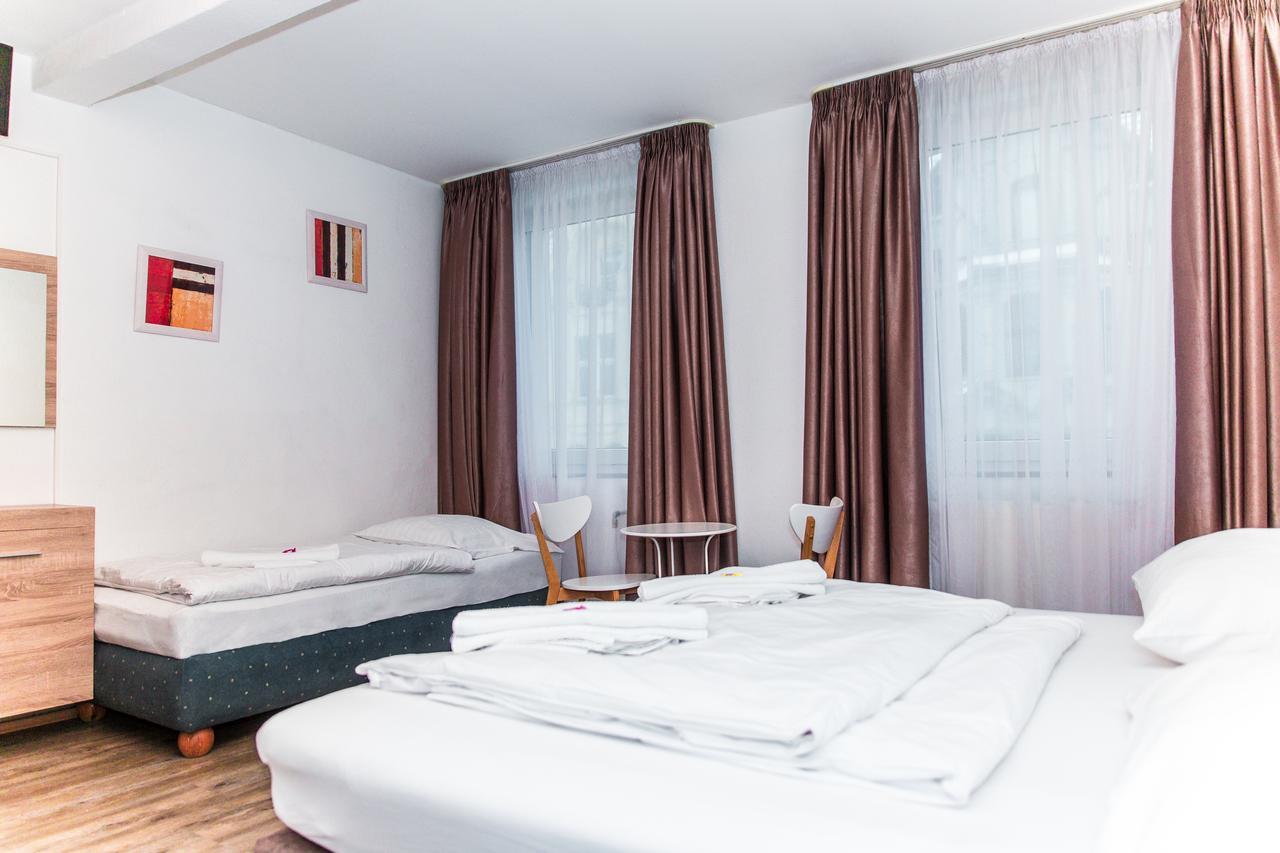 City Hotel Storch Кёльн Экстерьер фото