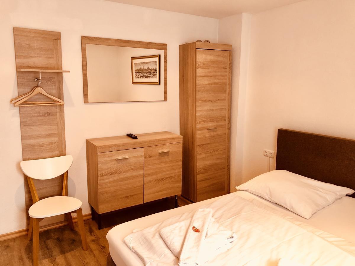 City Hotel Storch Кёльн Экстерьер фото