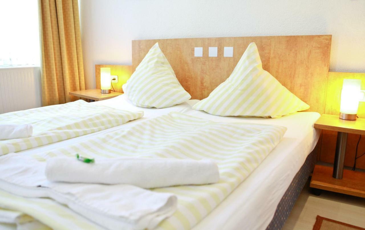 City Hotel Storch Кёльн Экстерьер фото